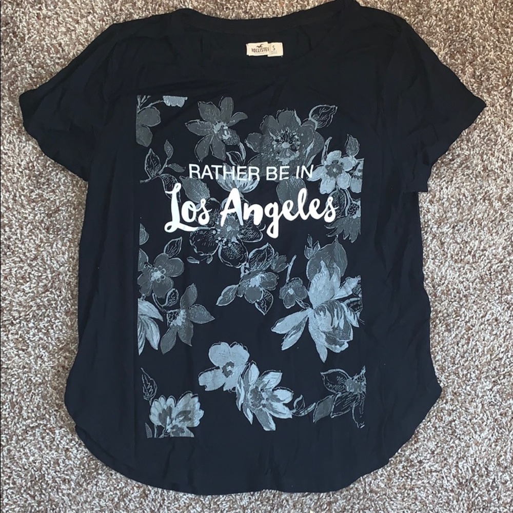 Never worn but has no tags